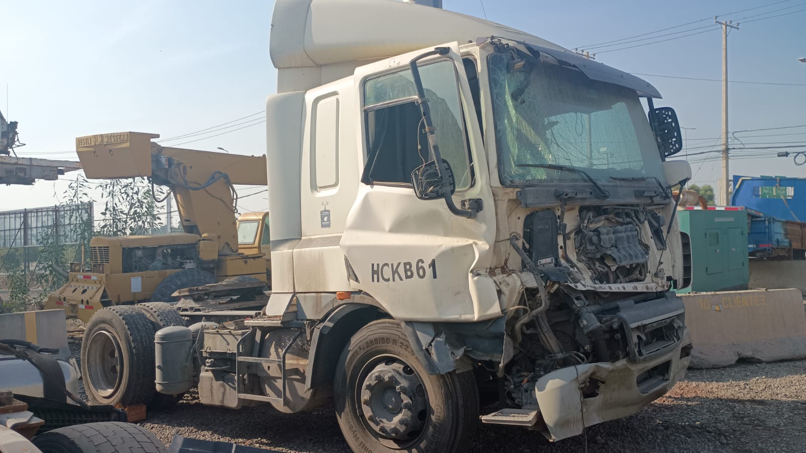EJE PUENTE DELANTERO DAF CF75 FT  USADO